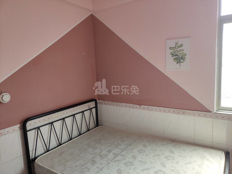 湘和公寓-龙归园夏官海街北七巷15号8066245卧室图1