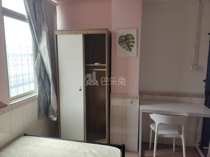 湘和公寓-龙归园夏官海街北七巷15号8066245卧室图4