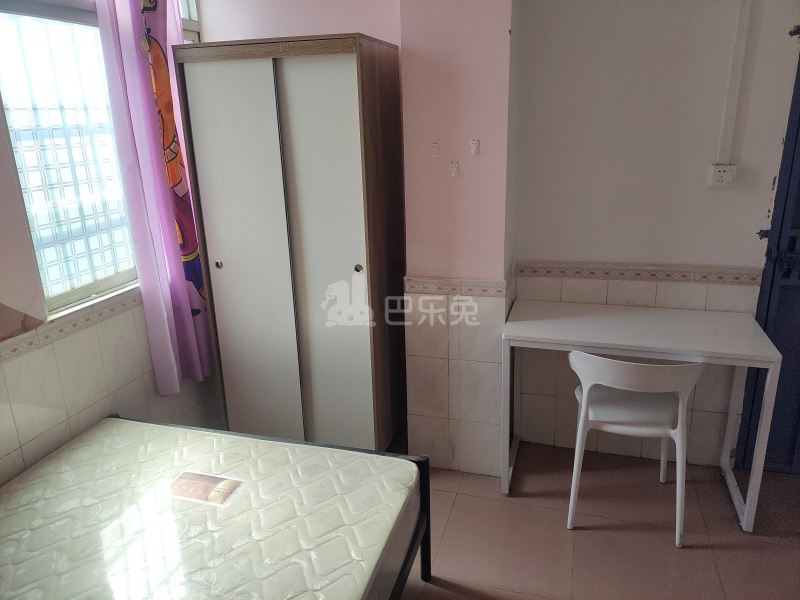 湘和公寓-龙归园夏官海街北七巷15号8066257卧室图0