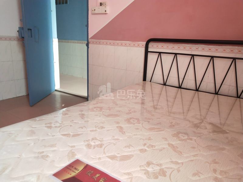 湘和公寓-龙归园夏官海街北七巷15号8066258卧室图2