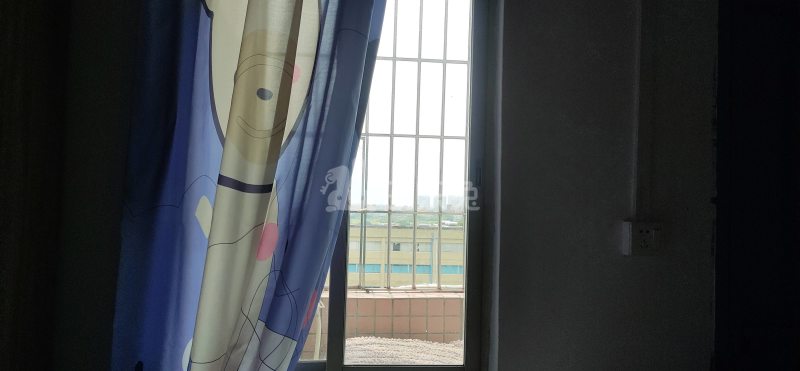 湘和公寓-龙归园夏官海街北七巷15号8066259卧室窗户图6