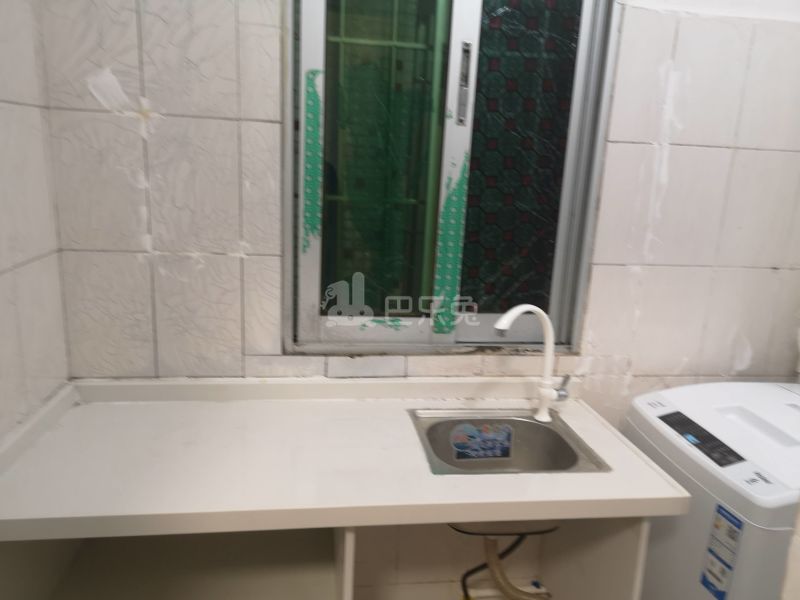 鹅掌坦西街40-1号8067329厨房图4