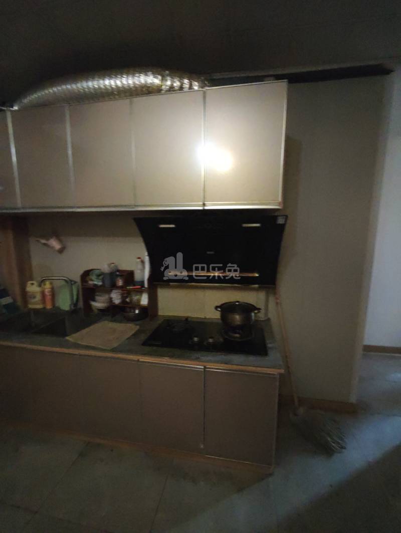 龙湖蔚澜香醍（云谷路1388弄）8070830厨房图5