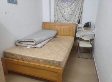 岗贝东六巷12号 1室1厅1卫