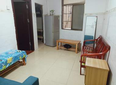 迎龙坊大街5-1号 1室1厅1卫