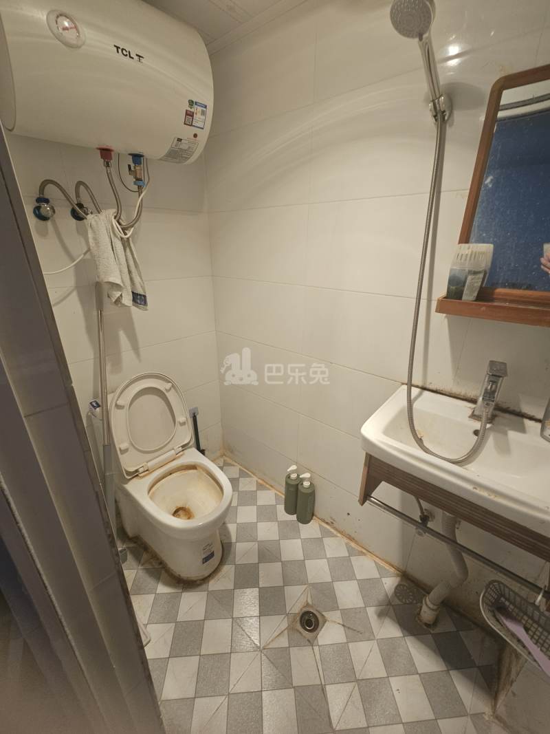 温馨人家8078437卫生间图5