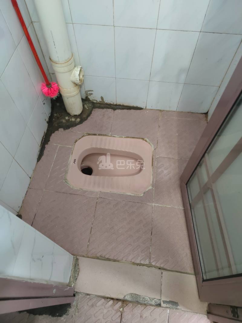 江夏仁厚里5号8082671卫生间图6