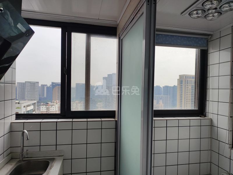 缤纷北苑8084409卧室窗户图6