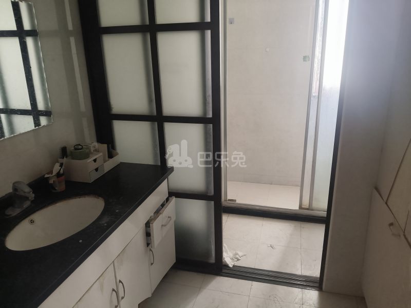 黄兴绿园西区8091665卫生间图7