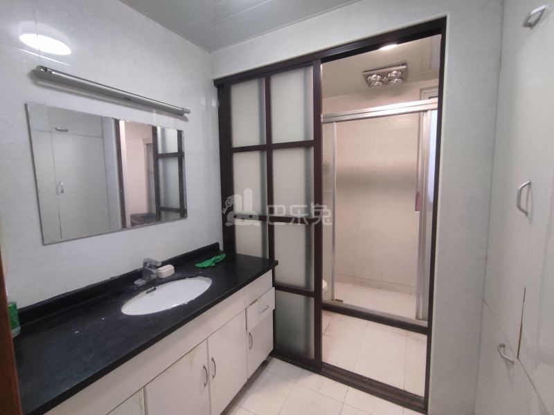 黄兴绿园西区8091665卫生间图12