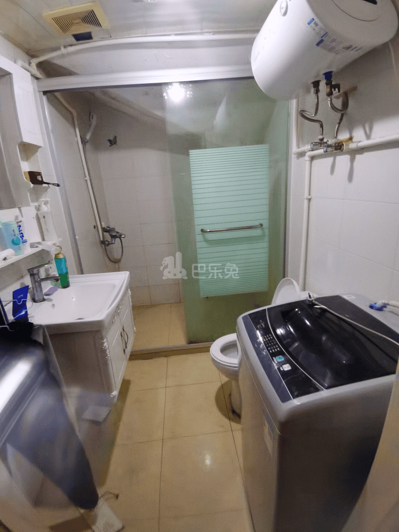 立跃路3800弄6547883卫生间图9