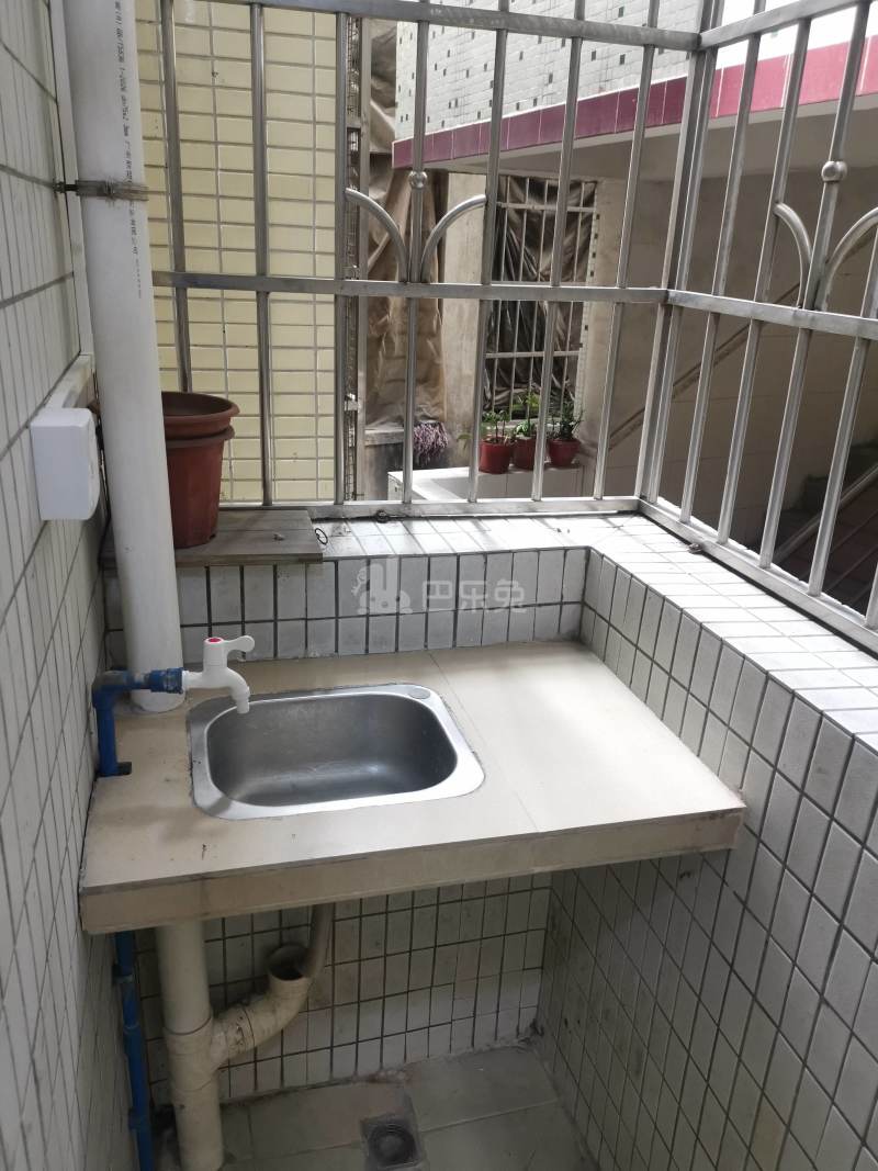 植村东约大街东四巷2号8103897厨房图5