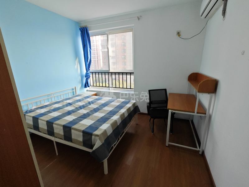 枫树林景苑北区8110406卧室图2