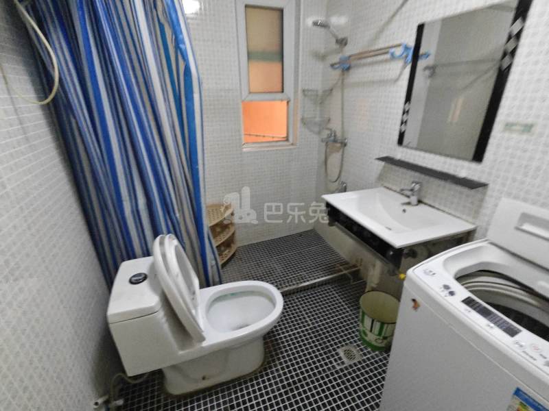 枫树林景苑北区8110406卫生间图5