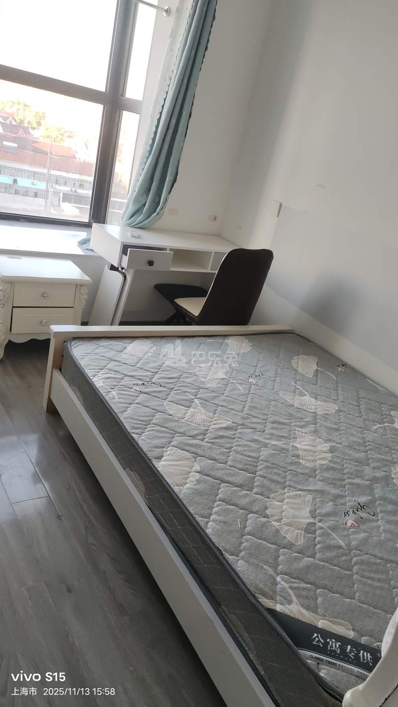 鼎城丽景苑（碧桂园浦东南郡）8121948卧室图2