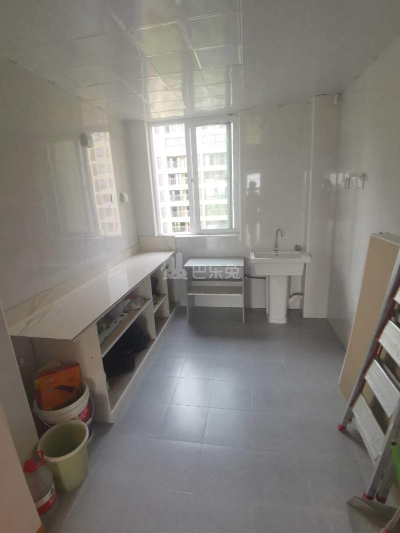 绿地象屿德馨嘉苑（苏河公园）9480700厨房图7