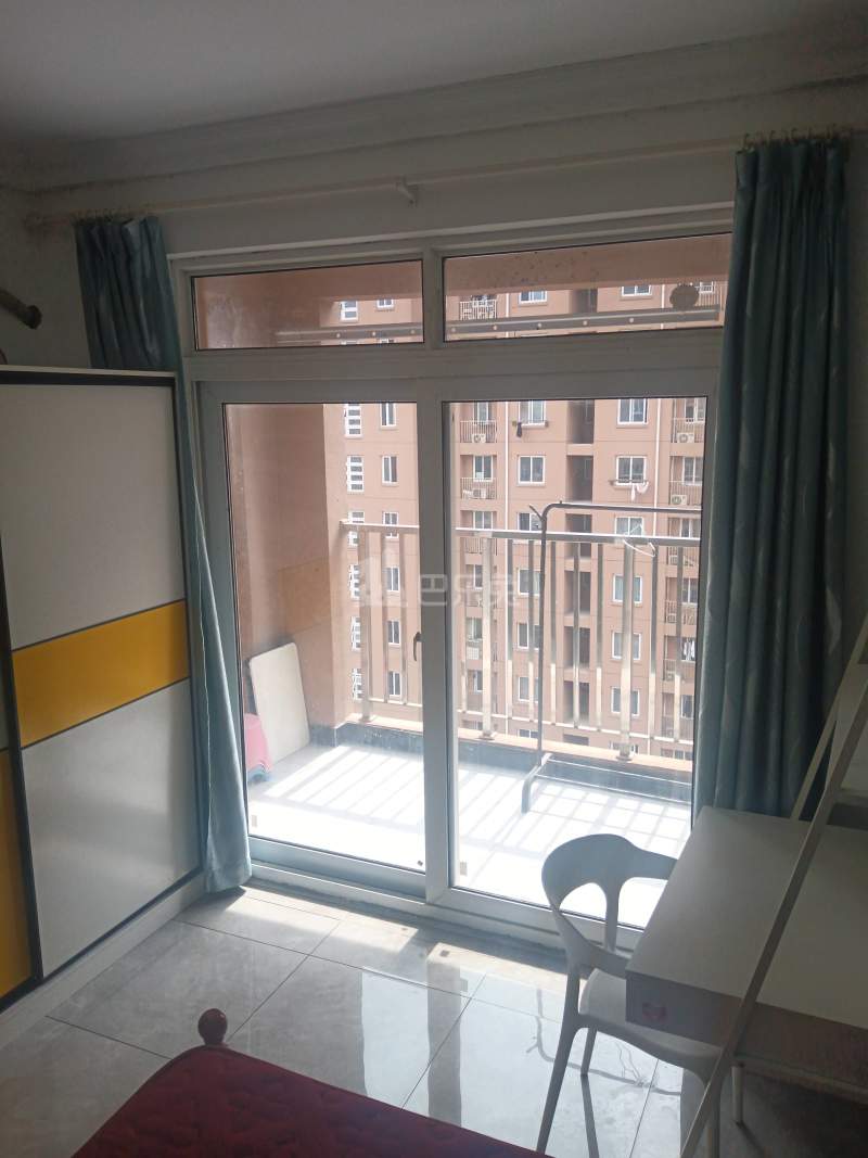 和家欣苑C区8128537卧室图5