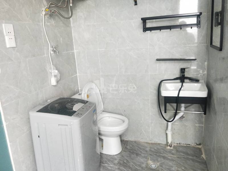 金群苑北区8130161卫生间图7