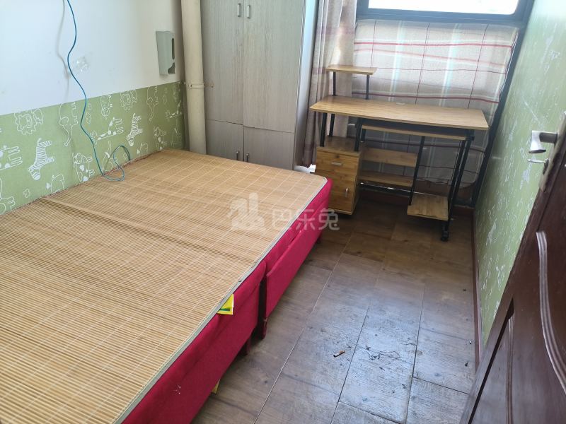 中城花园虹梅苑8138685卧室图0