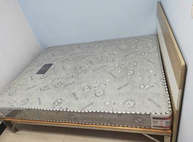 江夏东一路自编98号 2室1厅1卫