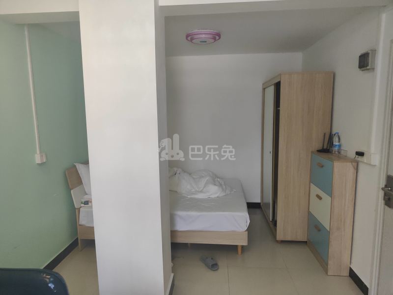 长湴东路71号8167841卧室图4