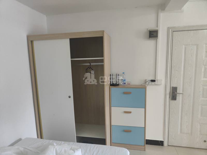 长湴东路71号8167841卧室图7