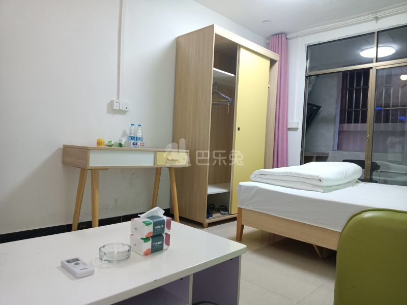 长湴东路71号8167844卧室图1