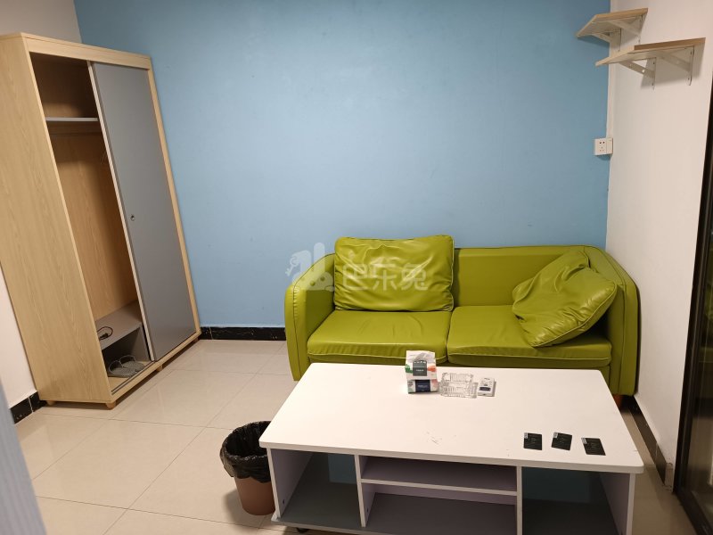 长湴东路71号8167852客厅图4