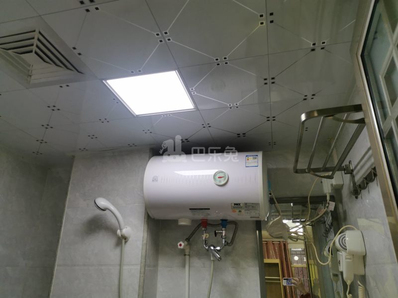 长湴东路71号8167858卫生间图4