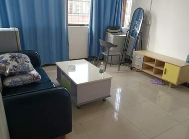 长湴东路71号 1室1厅1卫