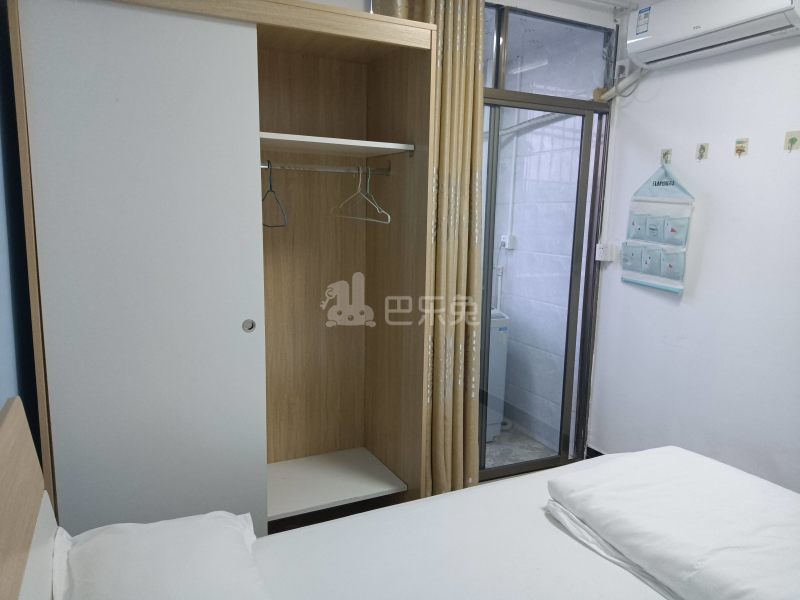 长湴东路71号8167898卧室图3