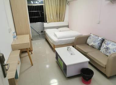 长湴东路71号 1室0厅1卫