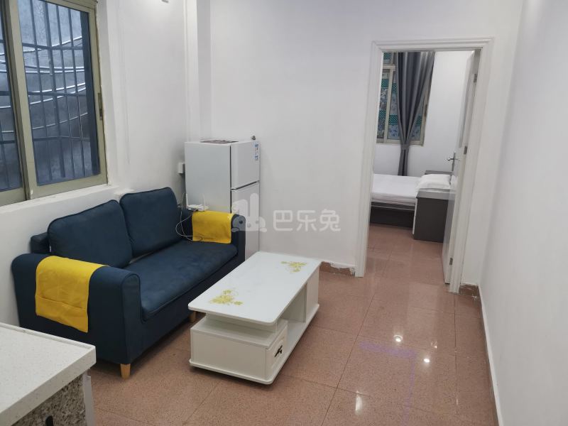 毓桂大街北三巷12号8178478客厅图5