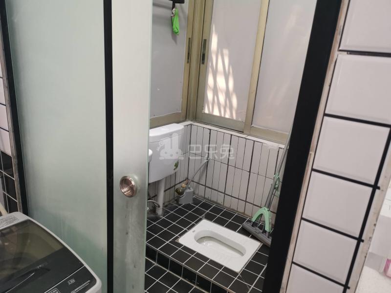 毓桂大街北三巷12号8178478卫生间图7