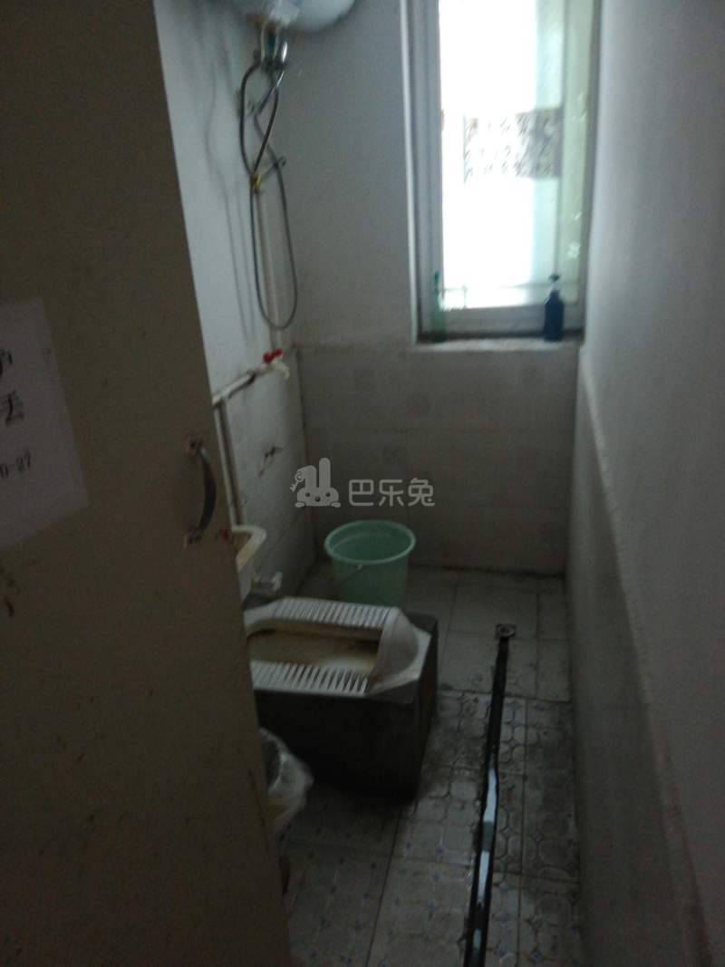 桂园别墅南区7199413卫生间图4