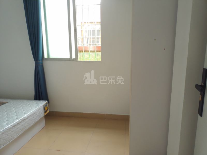 南约大街11号8198351卧室图2