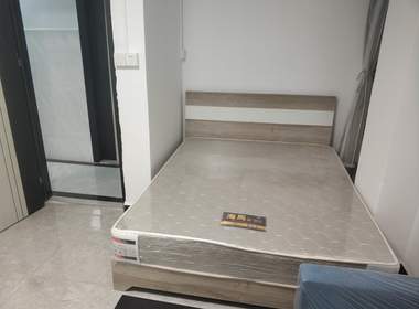 同和榕树头路32号 1室0厅1卫