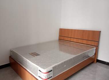 同和榕树头路32号 1室0厅1卫