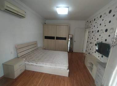 东体育会路400弄小区 2室1厅1卫