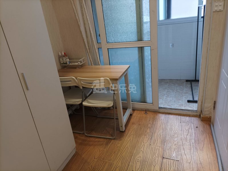 东旭雅苑西区821843卧室图2