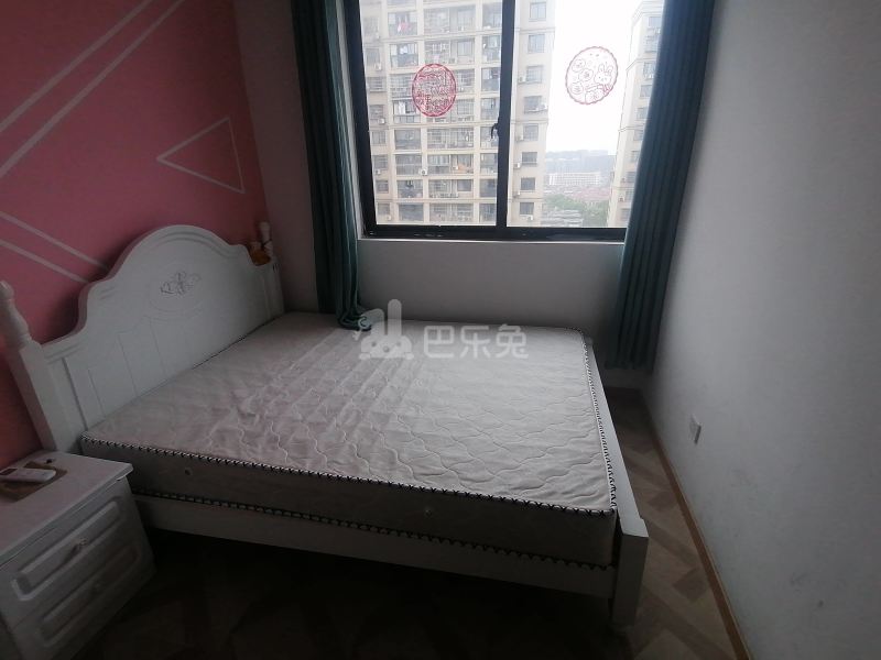 桐鹤名苑二区8222508卧室图0
