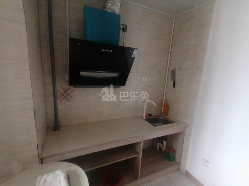 桐鹤名苑二区8222508厨房图4