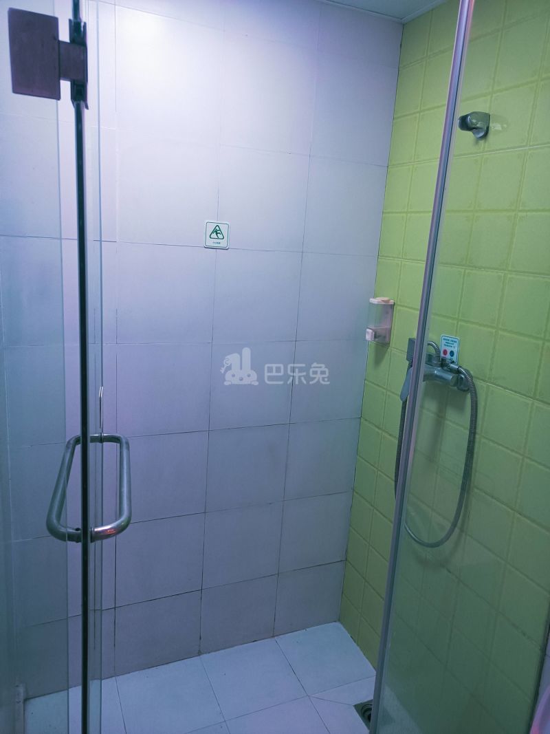 新市南路517号8235309卫生间图7