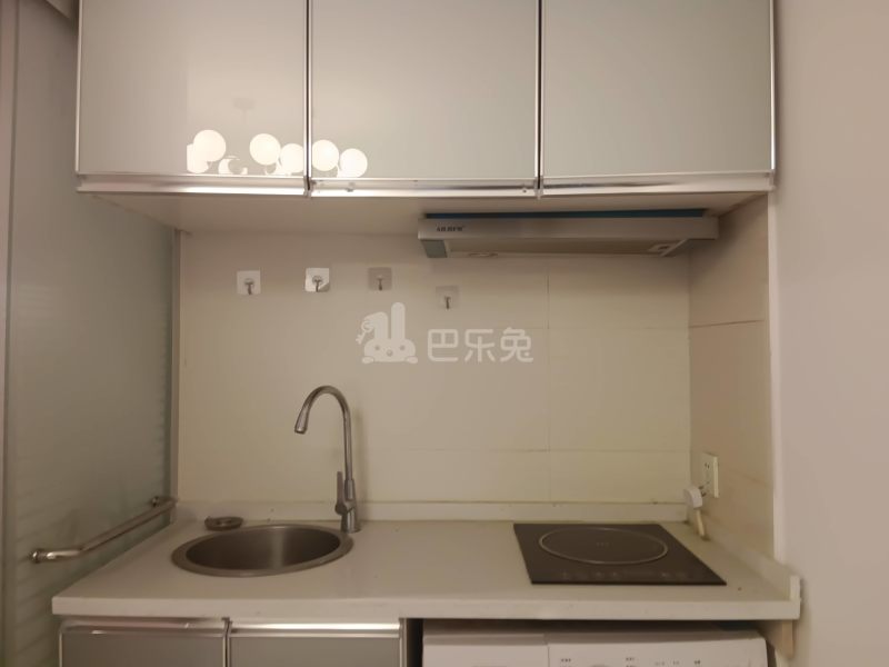 新市南路517号8235309厨房图4