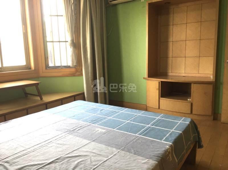 绿茵园小区8236289卧室图3