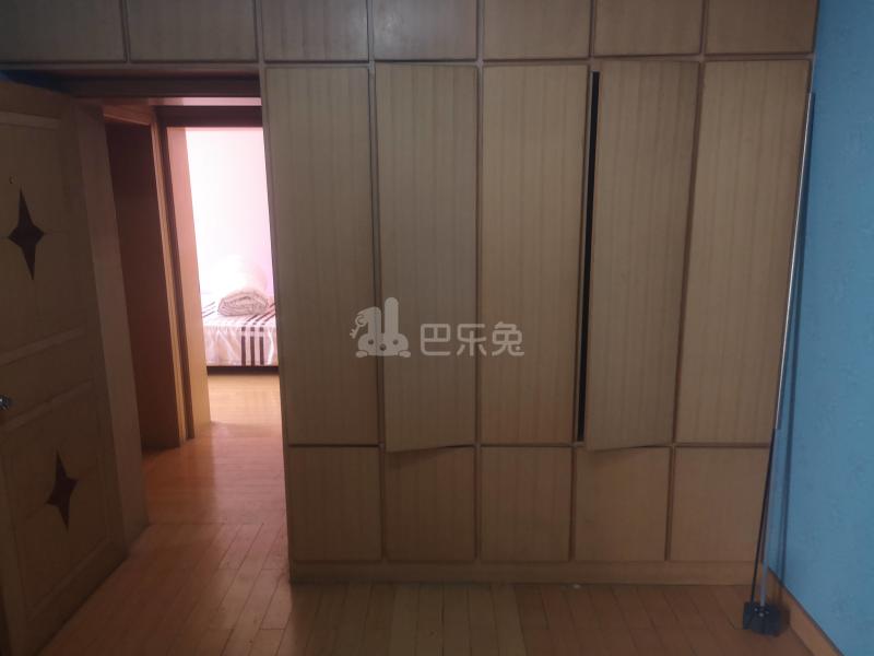 绿茵园小区8236301卧室图3