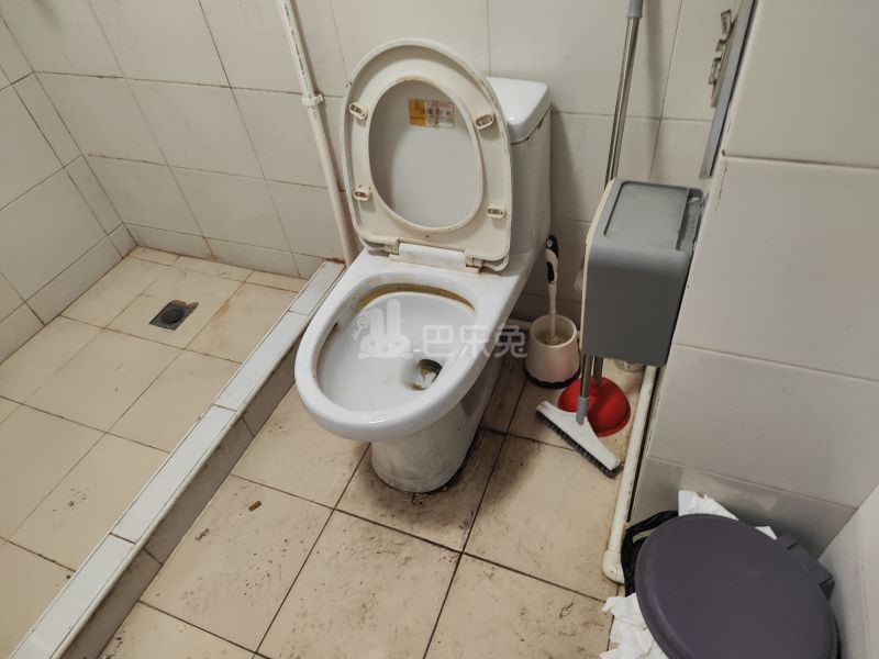 玫瑰广场18068105卫生间图7