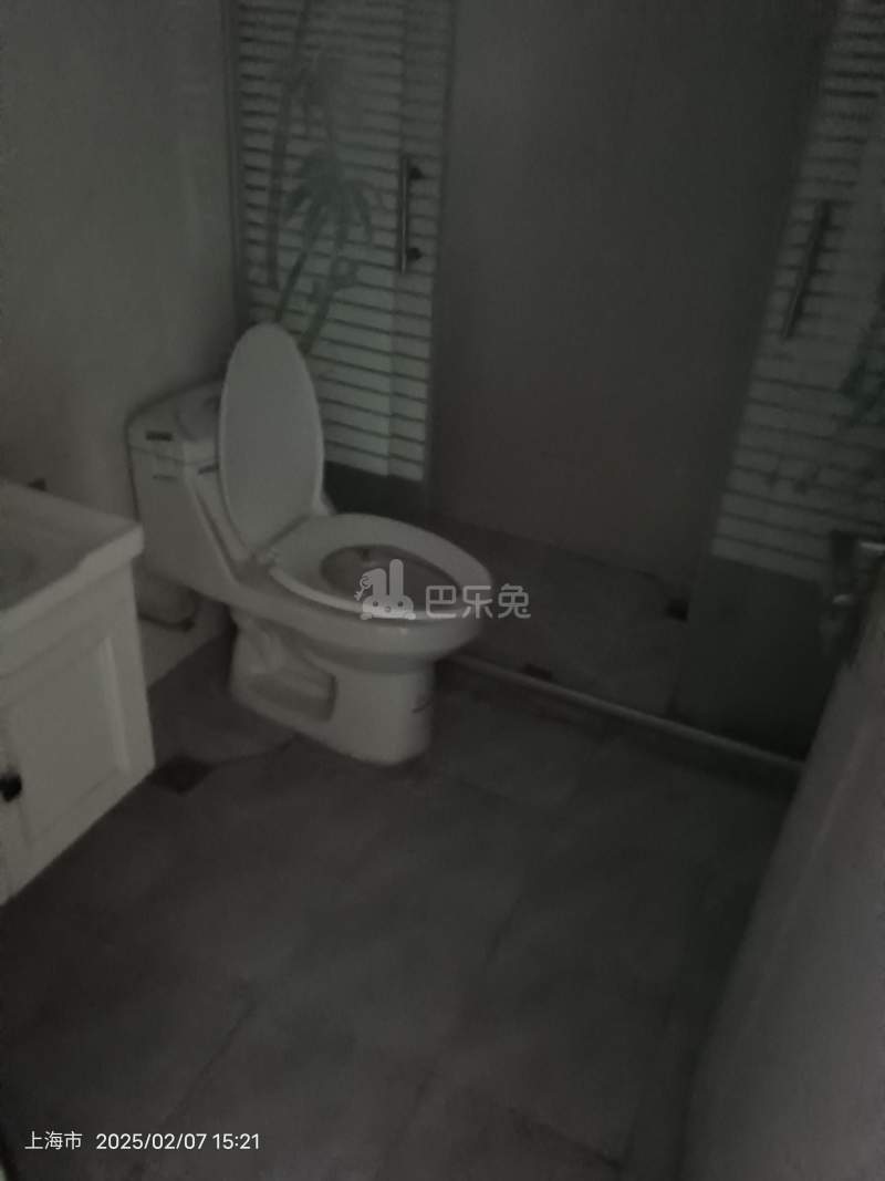 江凌苑8241157卫生间图4