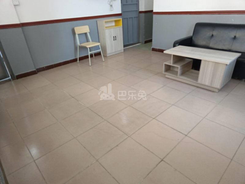 瑶台向阳大街十一巷18号8242126客厅图6