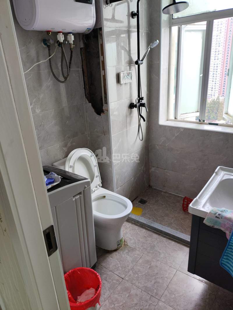 瑞嘉苑8246662卫生间图9